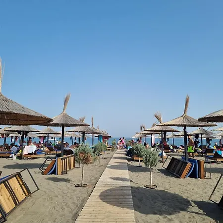 Apartment A&d Penthouse 3 Bedroom Shkoder